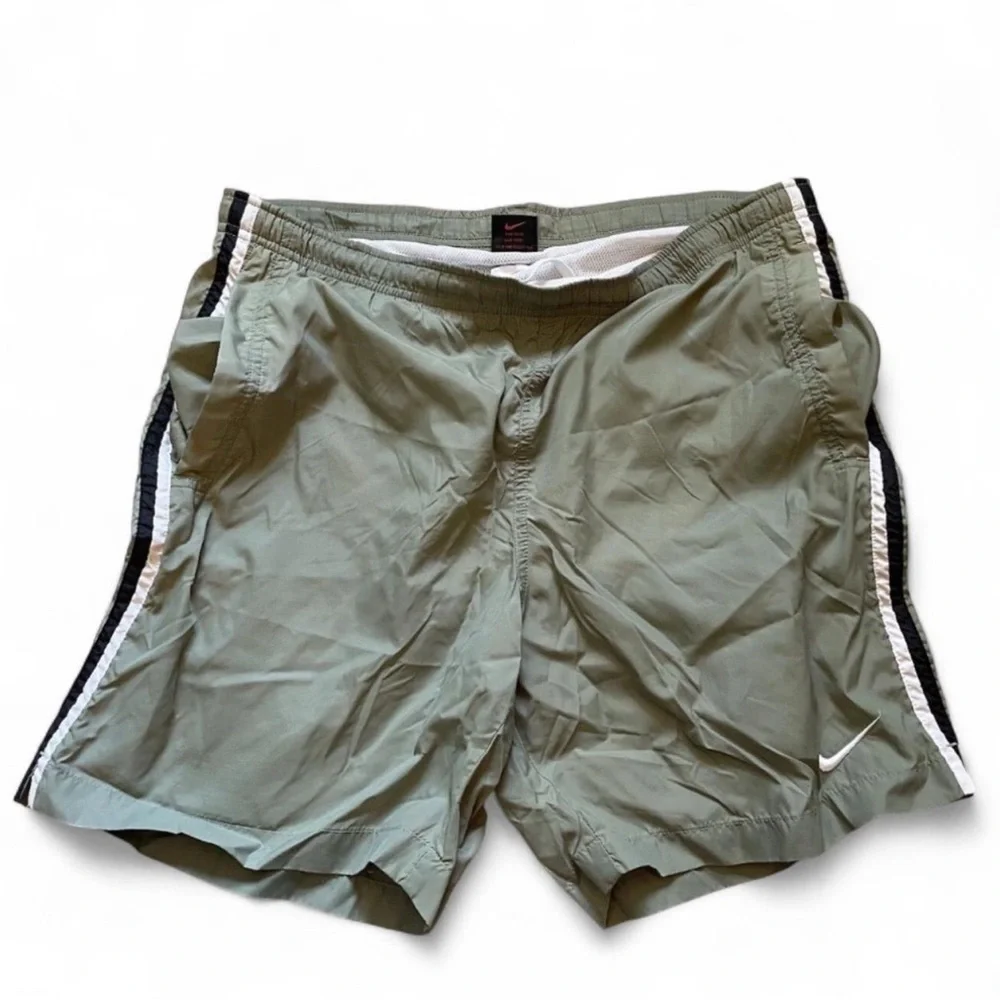 Vintage 90s Nike Swim Shorts Men's Small Lined Pockets Swoosh Sage Green